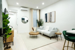 317-2D Brand New Modern 1BR W&D near Central Park
